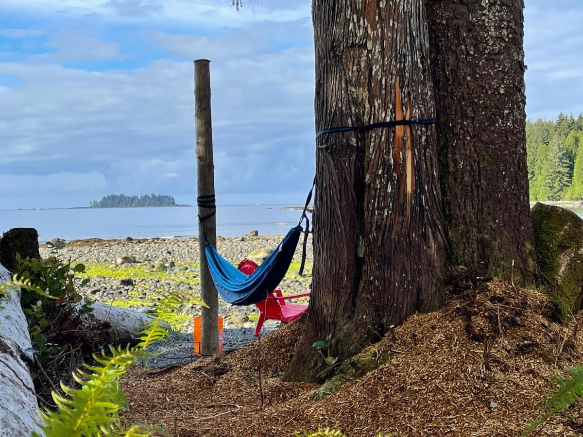 Hotel So Damn Lucky Glamping Ucluelet Exterior foto